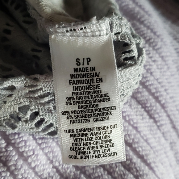 Aeropostale || grey patterned longsleeve shirt - Picture 6 of 6